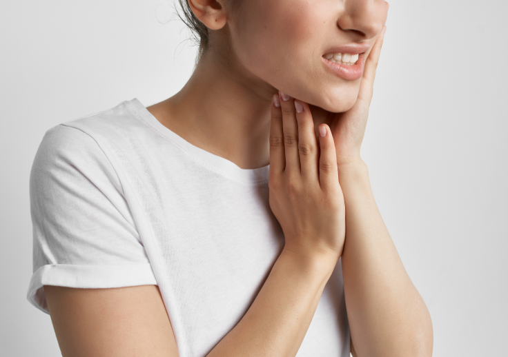 噛んだときに痛みが出る